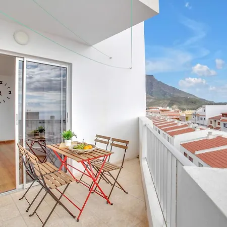 Monte Mar, Adeje, New 2 Bedroom Apartment, City Center أذيخي